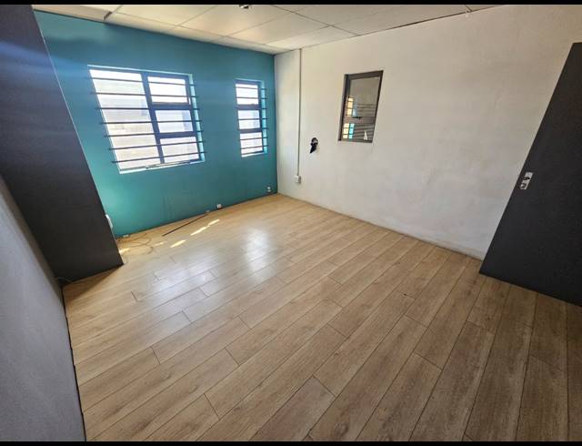 340M² WAREHOUSE FOR SALE IN ANDERBOLT
